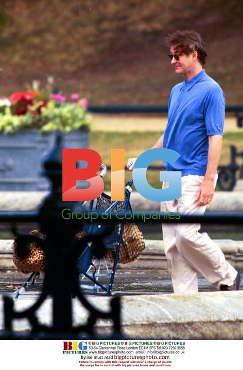 Kevin Kline and Phoebe Cates in London