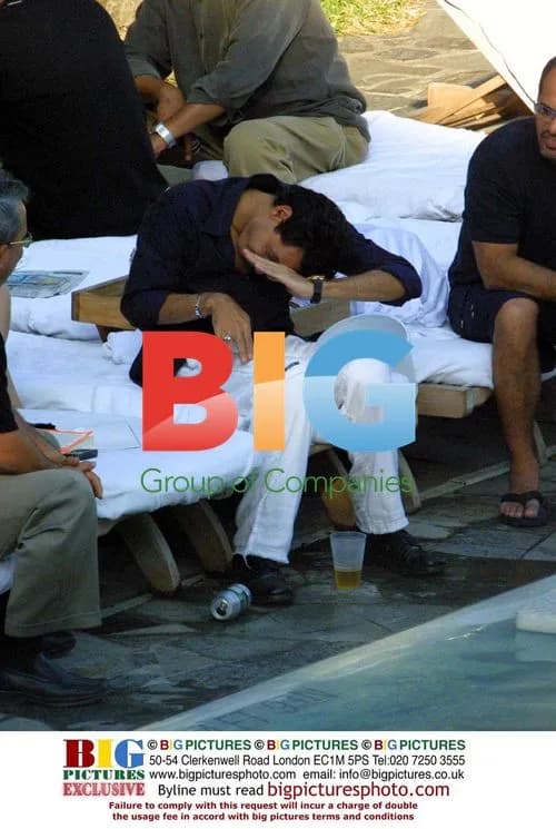 Marc Anthony Relaxing with Friends in Miami