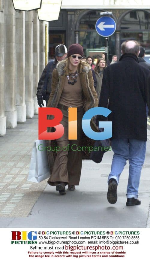 Trinny Woodall Shopping in West London