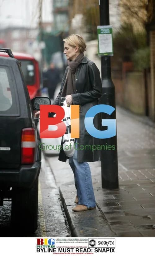 Saffron Aldridge Shopping in London