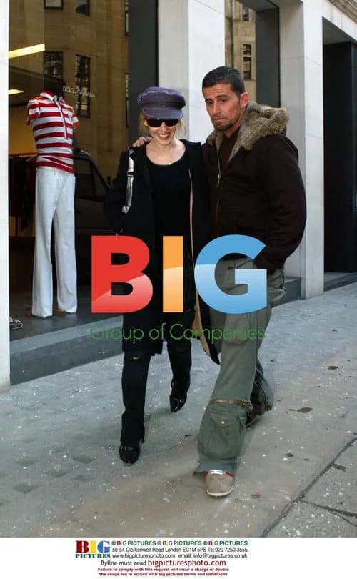 Kylie Minogue Shopping on Bond St