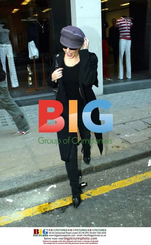 Kylie Minogue Shopping on Bond St.
