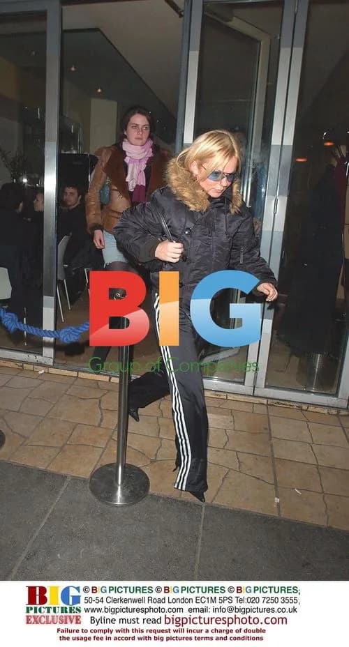 Geri Halliwell out with friends in London