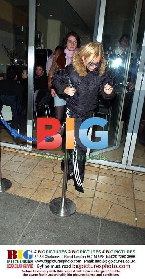 Geri Halliwell Out with Friends in London