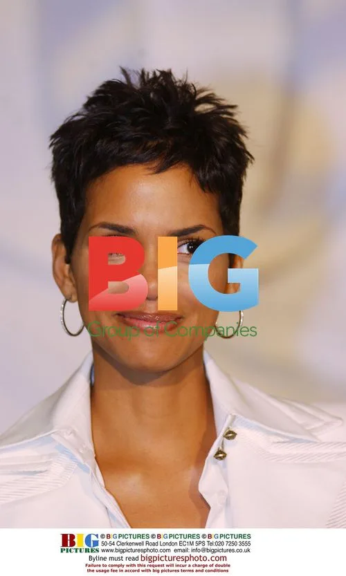 Halle Berry at Italian 'Die Another Day' Premiere