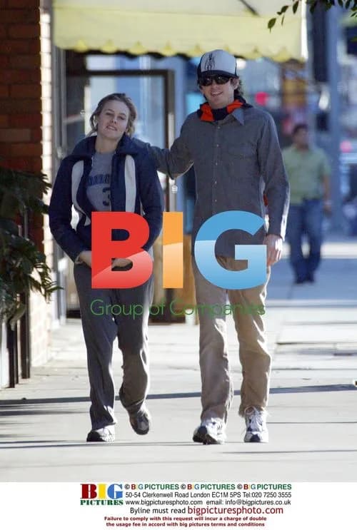 Alicia Silverstone out in Hollywood with new bf