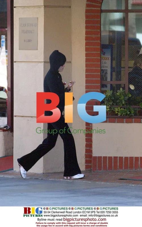 Reese Witherspoon visits doctor in Beverly Hills