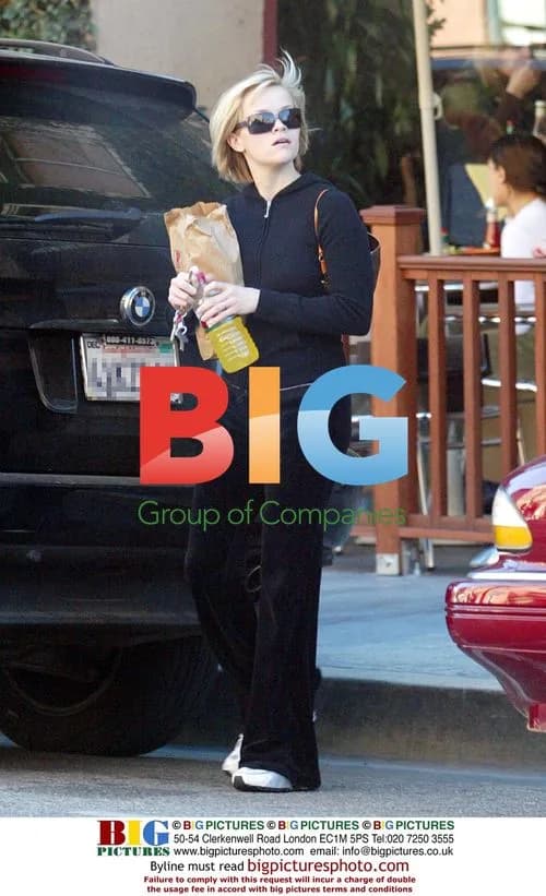 Reese Witherspoon visits doctor in Beverly Hills