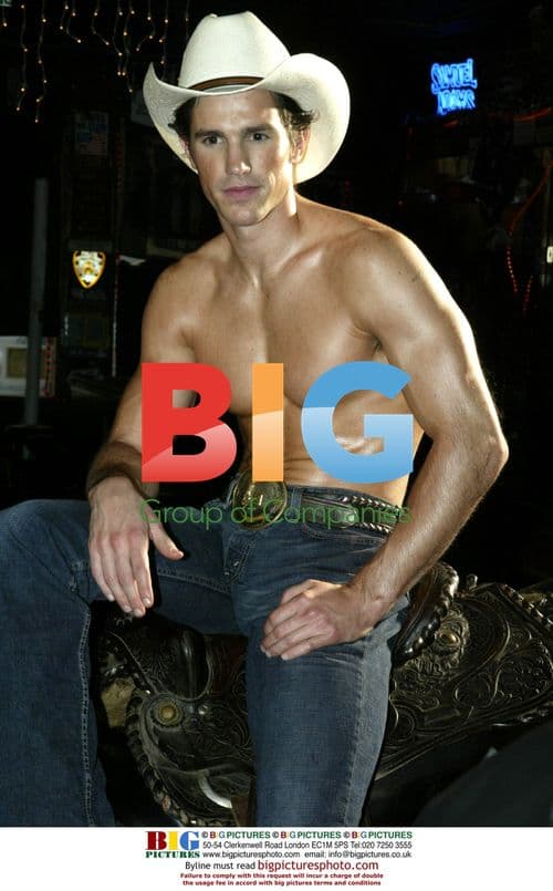 Matt Cavenaugh Leads 'Urban Cowboy' Broadway Cast