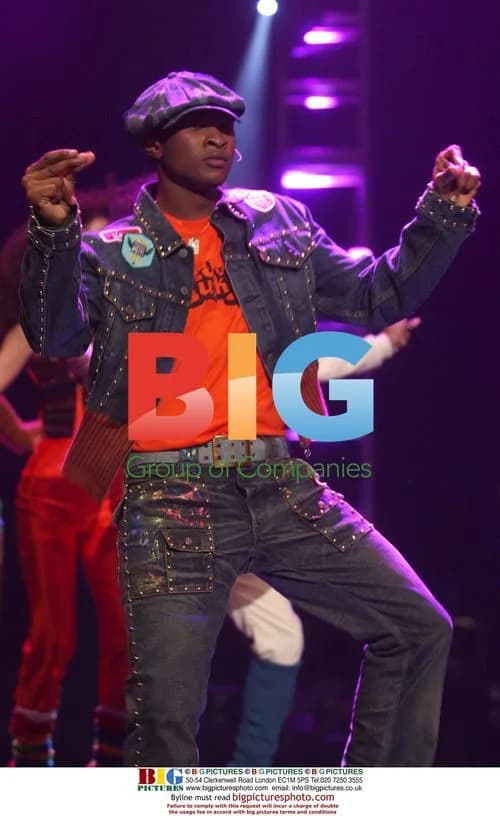 Usher at "The Disco Ball" event