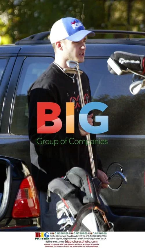 Justin Timberlake Enjoys Casual Golf Outing