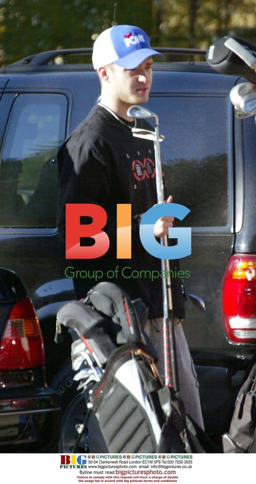 Justin Timberlake Enjoys Casual Golf Outing