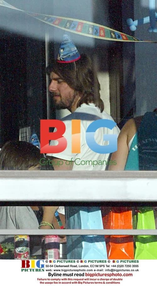 Tom Cruise and Penelope Cruz at birthday party