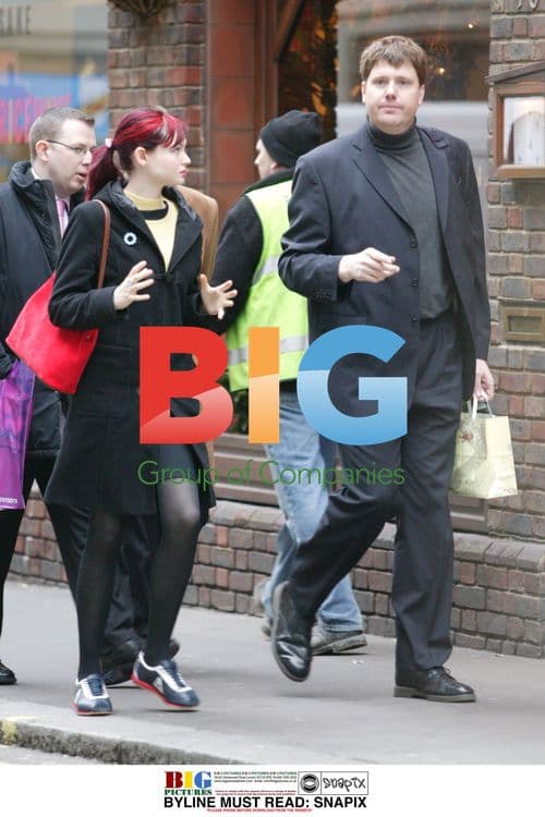 Singer Sophie Ellis-Bextor Shopping in London