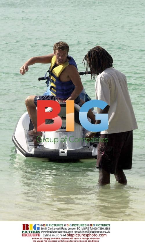 Ryan Seacrest and Simon Cowell Jet Ski Race