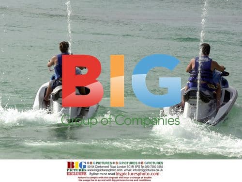 Ryan Seacrest and Simon Cowell Jet Ski Race