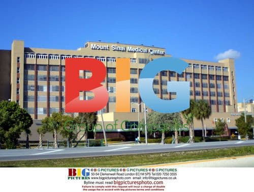 Maurice Gibb of the Bee Gees dies after surgery