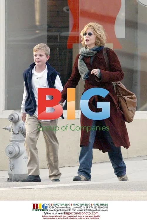 Meg Ryan Shopping with Son in Beverly Hills