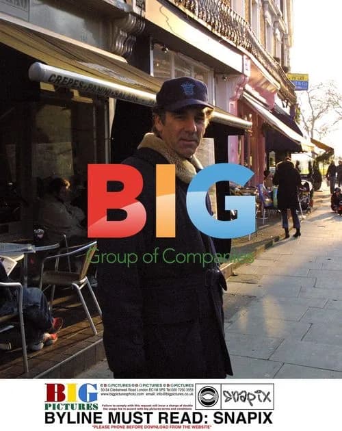 Michael Richards Out in North London