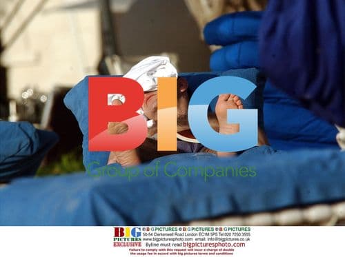 Celtic FC Manager Martin O'Neill Relaxes on Beach