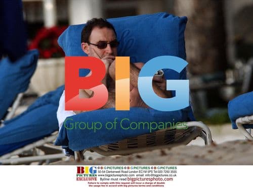 Celtic FC Manager Martin O'Neill Relaxes on Beach