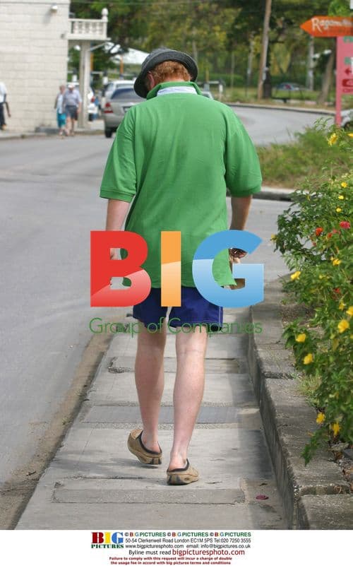 Chris Evans Spotted Out in Sunburn