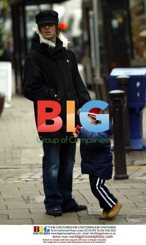 Liam Gallagher and Family Out Shopping