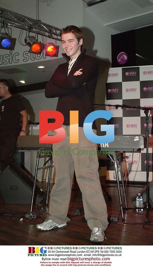 David Sneddon Promotes New Single