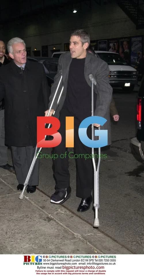 George Clooney Arrives at Letterman Show