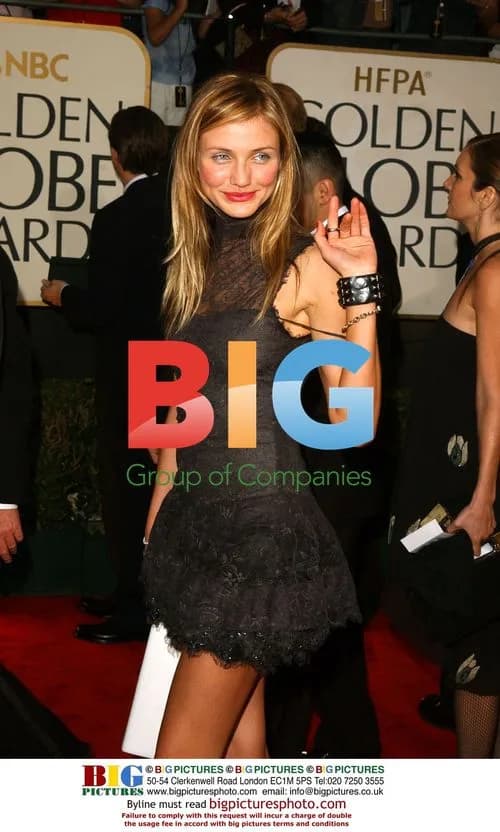 Cameron Diaz Arrives at Golden Globes