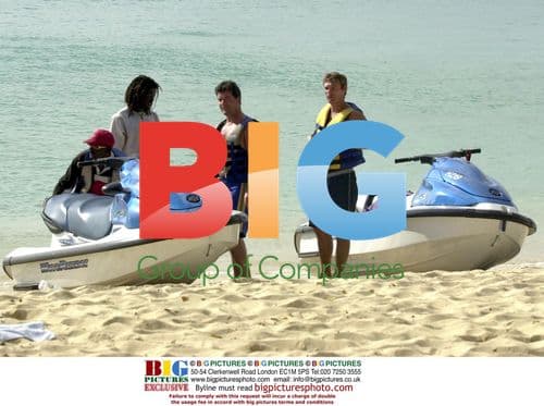 Ryan Seacrest and Simon Cowell Jet Ski Race