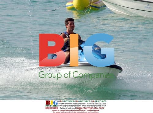 Seacrest and Cowell Jet Ski Race