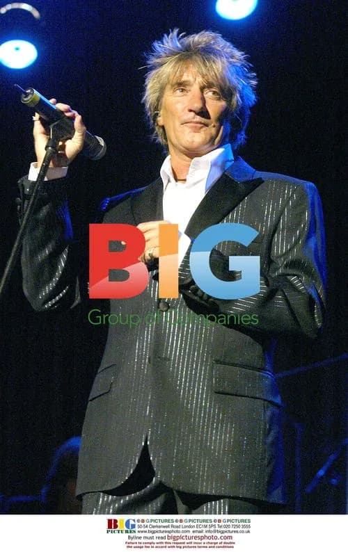 Rod Stewart performs at "An Evening with Larry King"