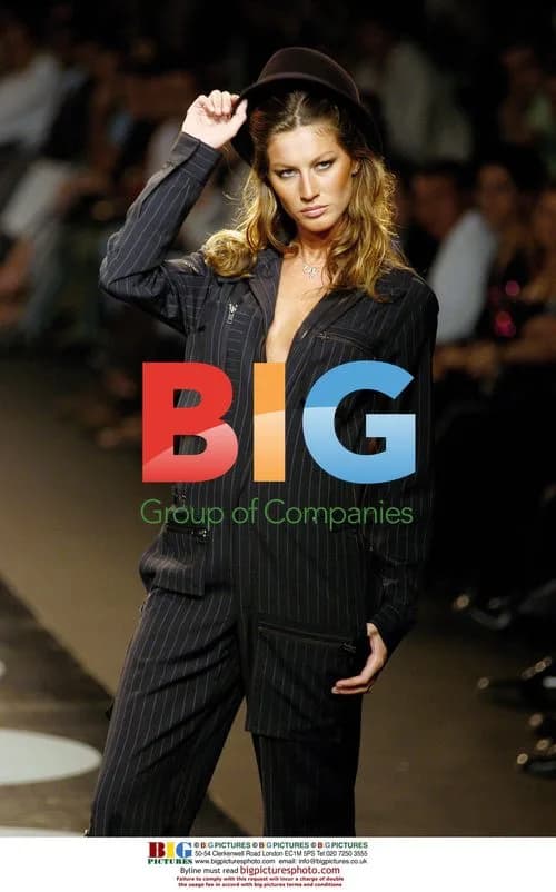 Gisele Bundchen at Ricardo Almeida Fashion Show