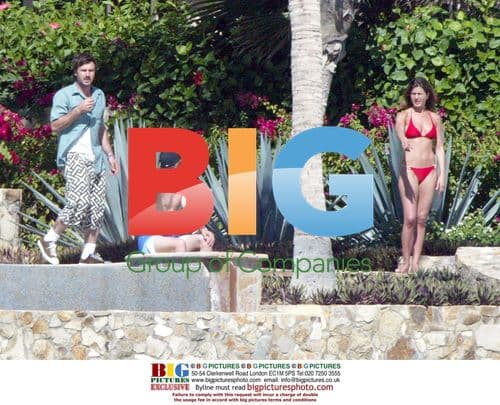 Brad Pitt, Jennifer Aniston, and friends celebrate New Year in Mexico