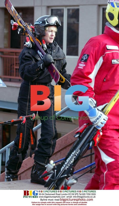 Antonio Banderas and Melanie Griffith Skiing in Aspen