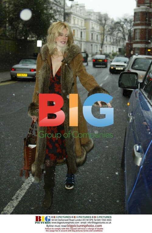 Claudia Schiffer Leaves Home for Hospital Birth