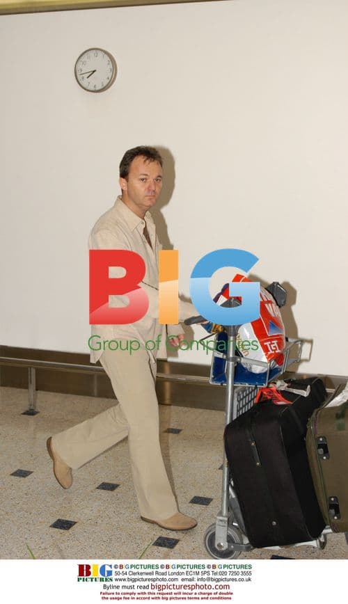 Peter Foster Arrives in Sydney After UK Deportation