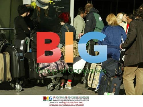 Kelly Osbourne Queuing at Heathrow Airport