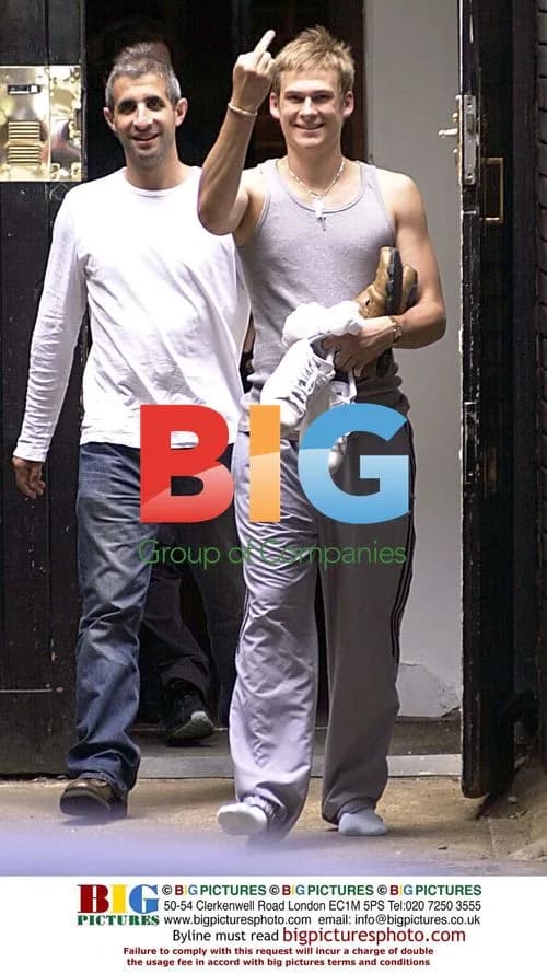 Lee Ryan Gives Finger Leaving Studio in Porsche