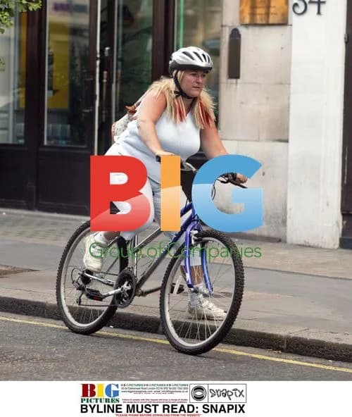 Vanessa Feltz Rides Bike in London
