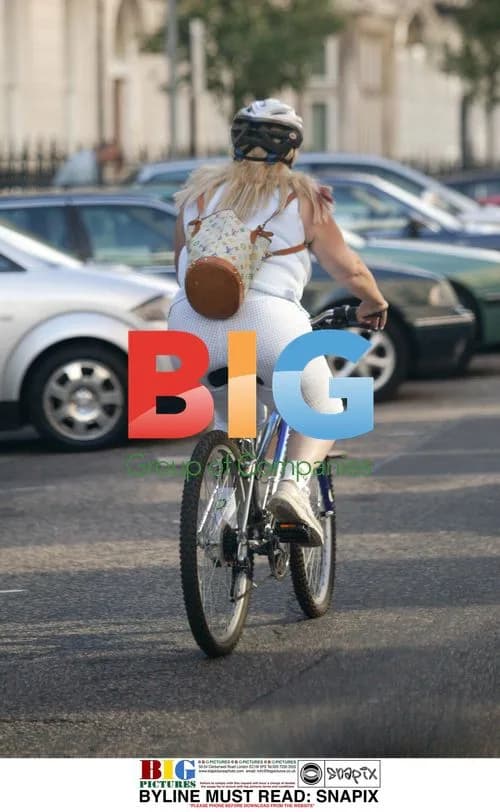 Vanessa Feltz Spotted Cycling in London