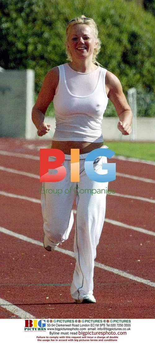 Geri Halliwell Works Out with Trainer
