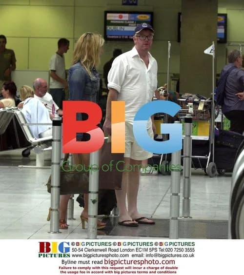 CHRIS EVANS AND BILLIE PIPER SEEN AT NICE AIRPORT