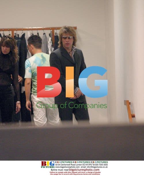 Jon Bon Jovi shopping with wife in London