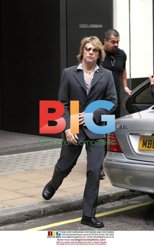 Jon Bon Jovi and Wife Dorothea Shopping