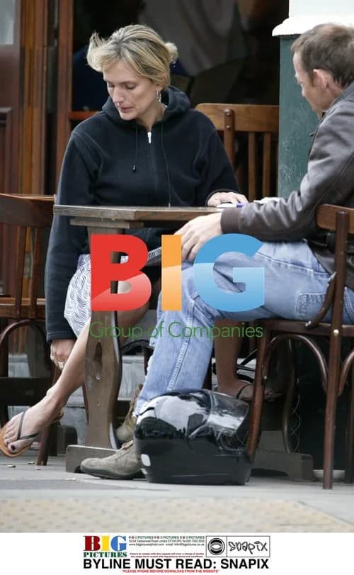 Saffron Aldridge Casual North London Outing