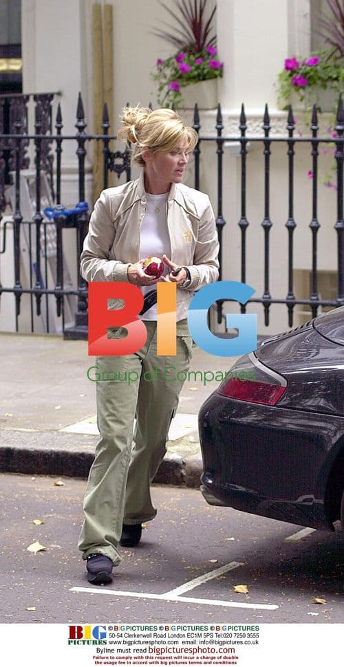 Anthea Turner and Grant Bovey with Kids