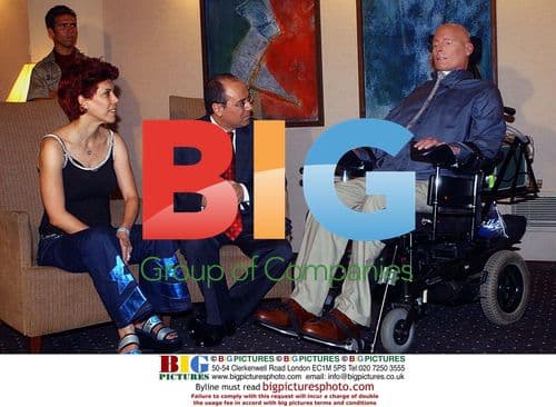 Christopher Reeve visits Weizmann Institute in Israel