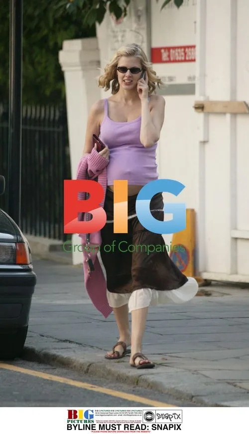 Pregnant Donna Air Shopping in London